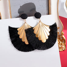 Load image into Gallery viewer, New Fashion Bohemian Big Tassel Drop Earrings