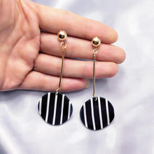 Load image into Gallery viewer, Black White Big Round Earrings for Women