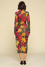 Load image into Gallery viewer, Flower Print Slit Dress
